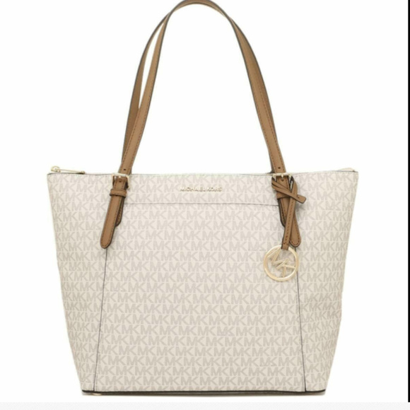 Michael Kors Handbags - Michael Kors Ciara Vanilla Lg TZ Tote Bag